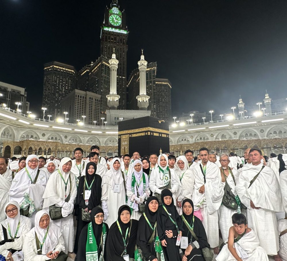 Umroh Bukan Liburan, Ini yang Harus Disiapkan Bukan Cuma Koper
